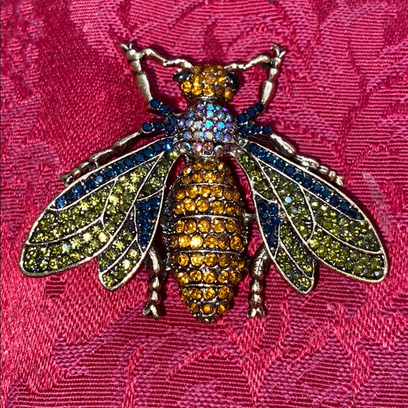 NEW Sparkling Bee with Multicolor Crystals Broach Pendant - Picture 1 of 6